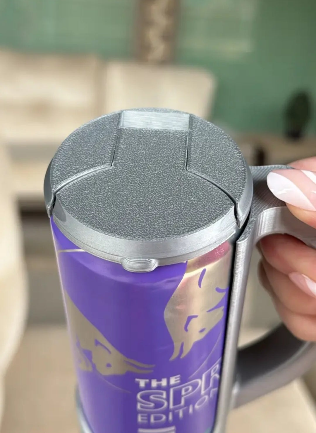 Sipzey Skinny Can Handle With Optional Lid - PRE-ORDER