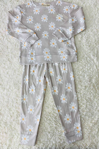 Daisy Pajamas - long sleeve top & pant girls clothing sets